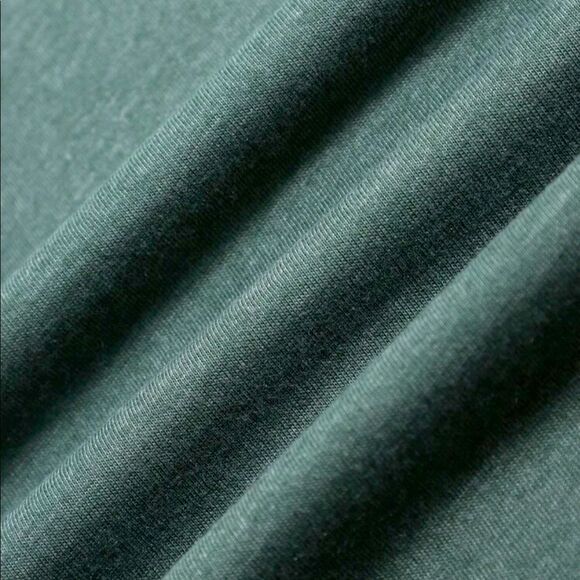 NWT Cute Fall Themed Casual T-Shirt - Picture 3 of 6